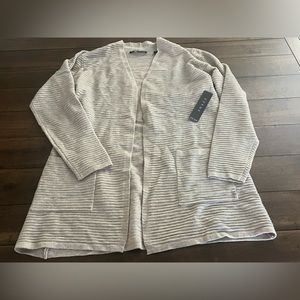 NWT. Cyrus cardigan M